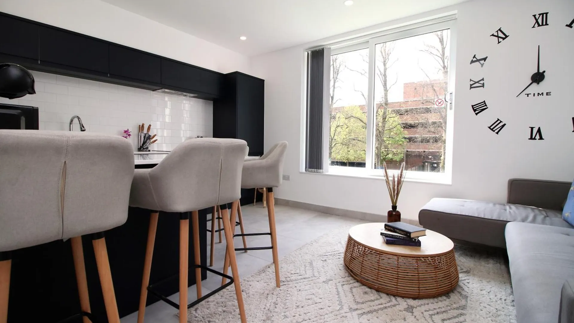 Apartment New Listing - Cardiff Modern & Spacious Retreat With Private Courtyard United Kingdom