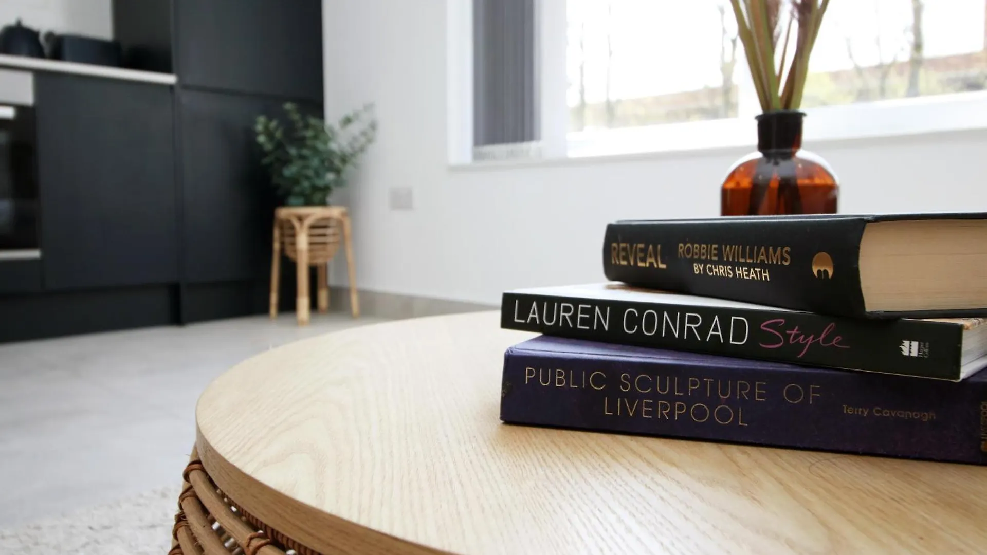 New Listing - Cardiff Modern & Spacious Retreat With Private Courtyard 영국